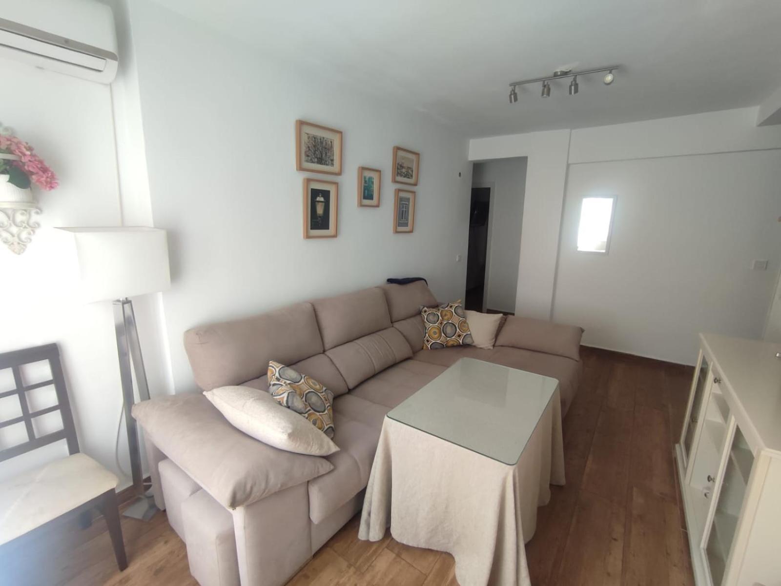 Piso Reformado 3 Appartamento *